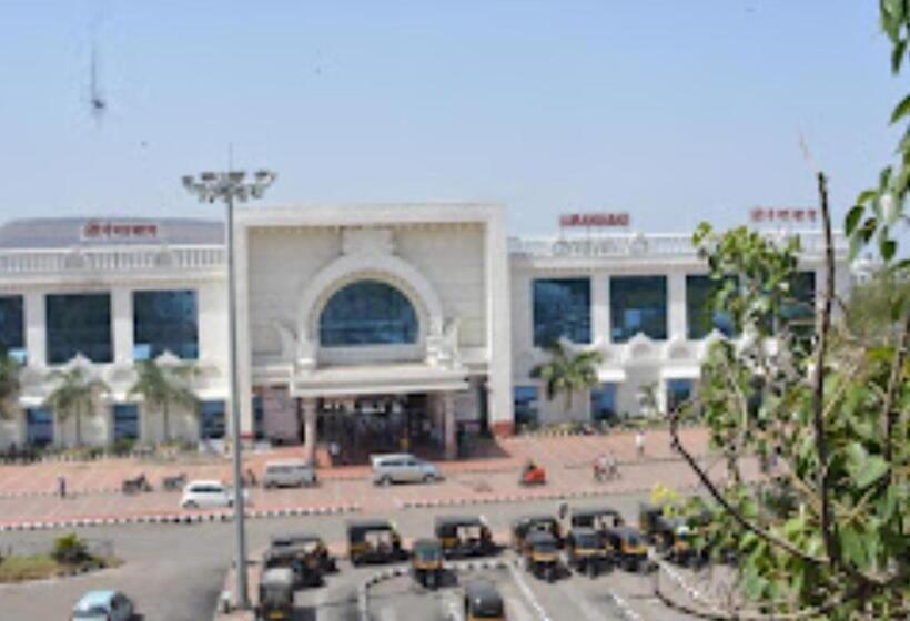 فندق Preetam Aurangabad