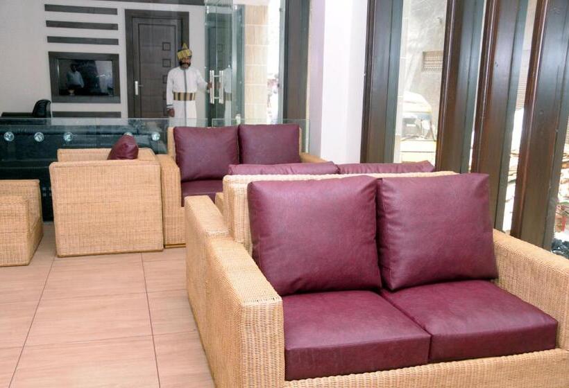 Hotel Prems Paradise