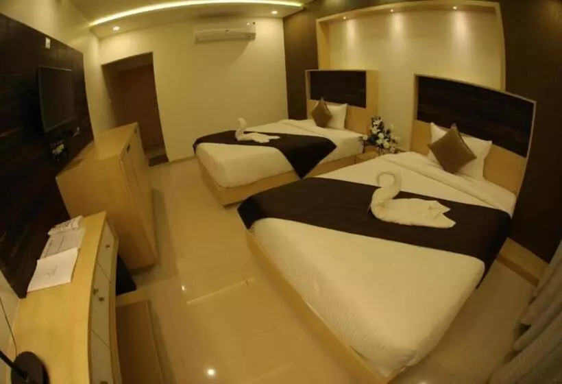 ホテル Roma Kristo, Dwarka