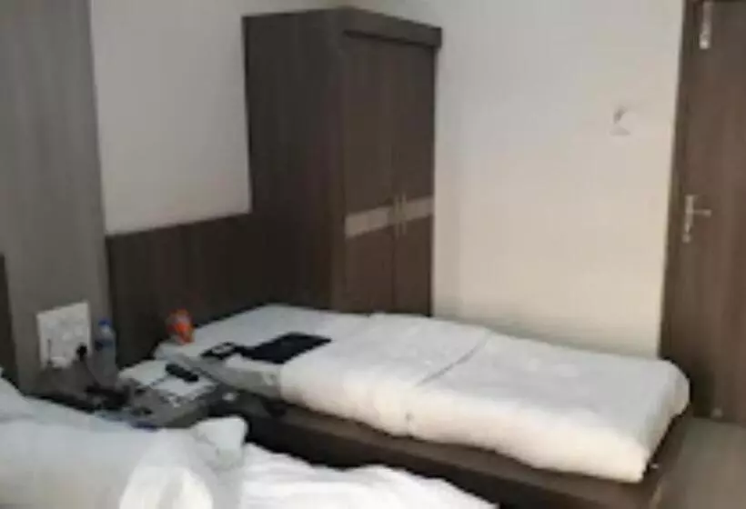 ホテル Saraswati Inn,aurangabad