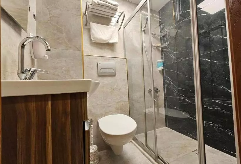 Hotelli Uğur Byc