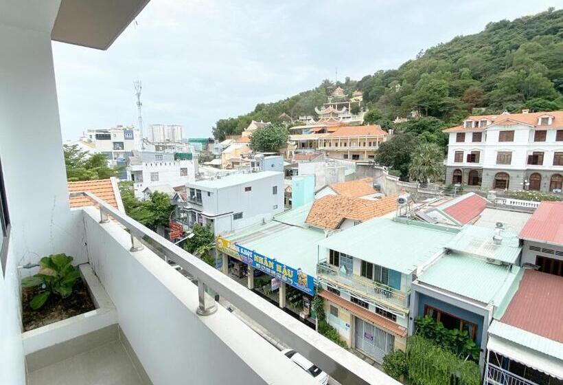 Jolilian Hotel & Apartment