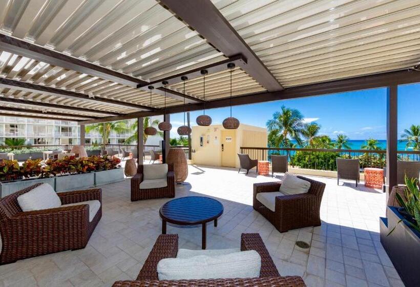 Ocean Front Spectacular Condo