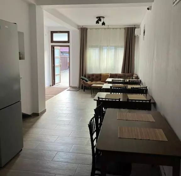 پانسیون Casa Babi
