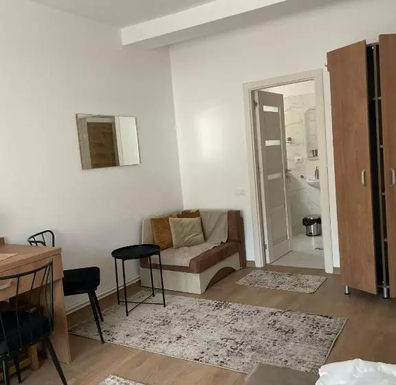 پانسیون Casa Babi
