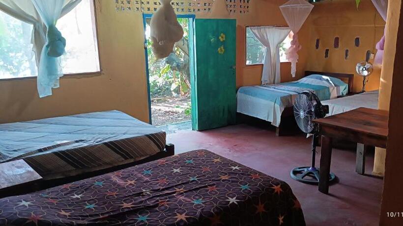 بنسيون Hostel La Gloria