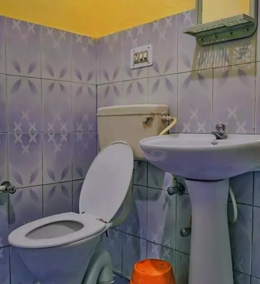 ペンション Eshwari Cottage