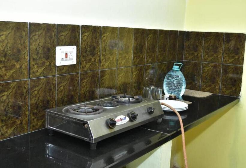 Пансион Eshwari Cottage