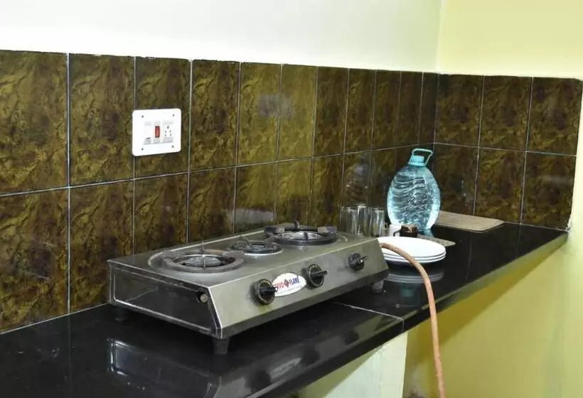 ペンション Eshwari Cottage