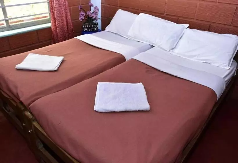 ペンション Eshwari Cottage