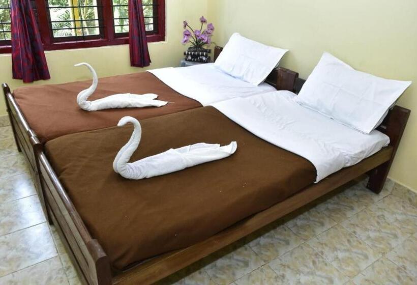 Пансион Eshwari Cottage