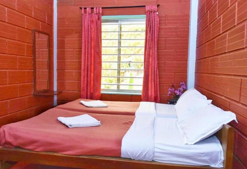 Пансион Eshwari Cottage