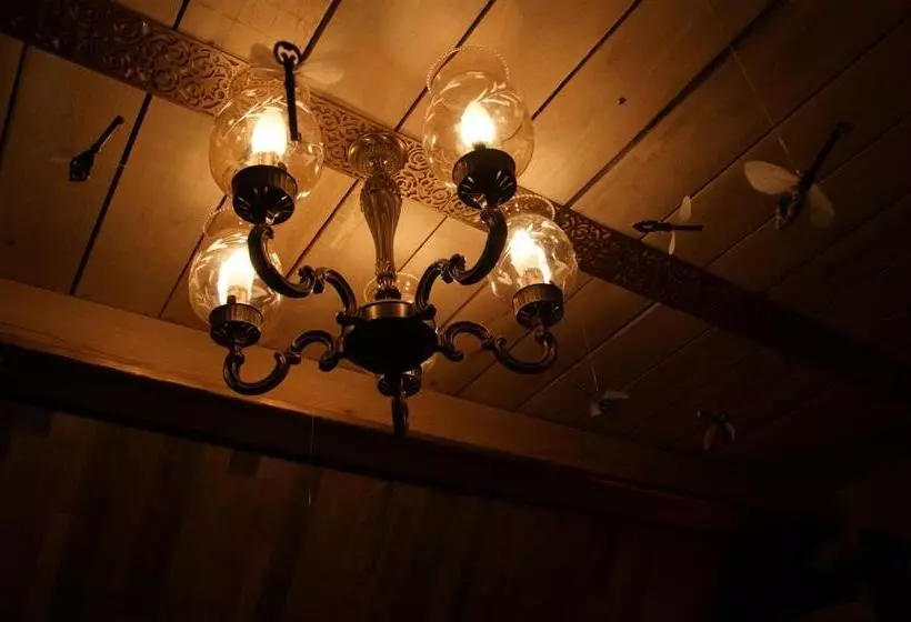 ペンション La Cabane Magique D Hedwige   Adults Only