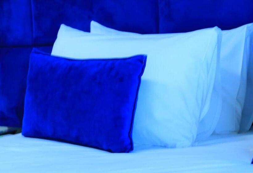 بنسيون La Maison Guesthouse