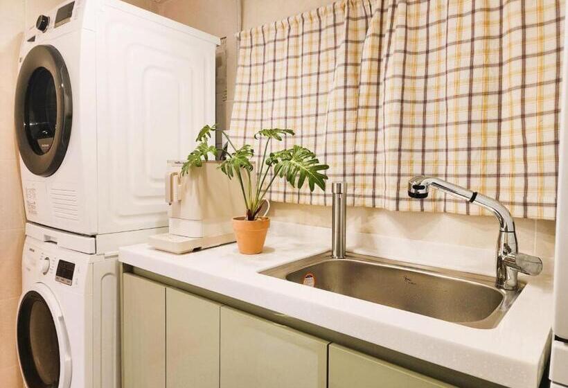 פנסיון Oreum Stay Myeongdong   Female Only