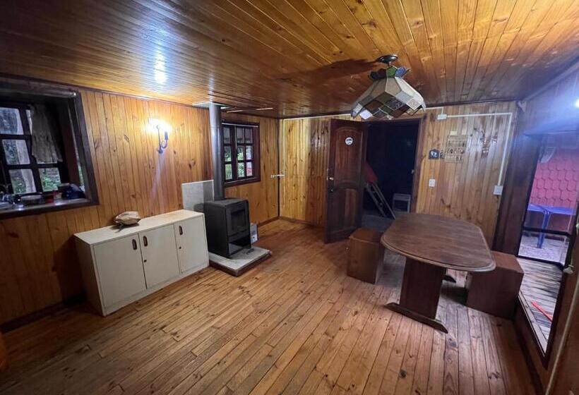 پانسیون Refugio Austral Ensenada