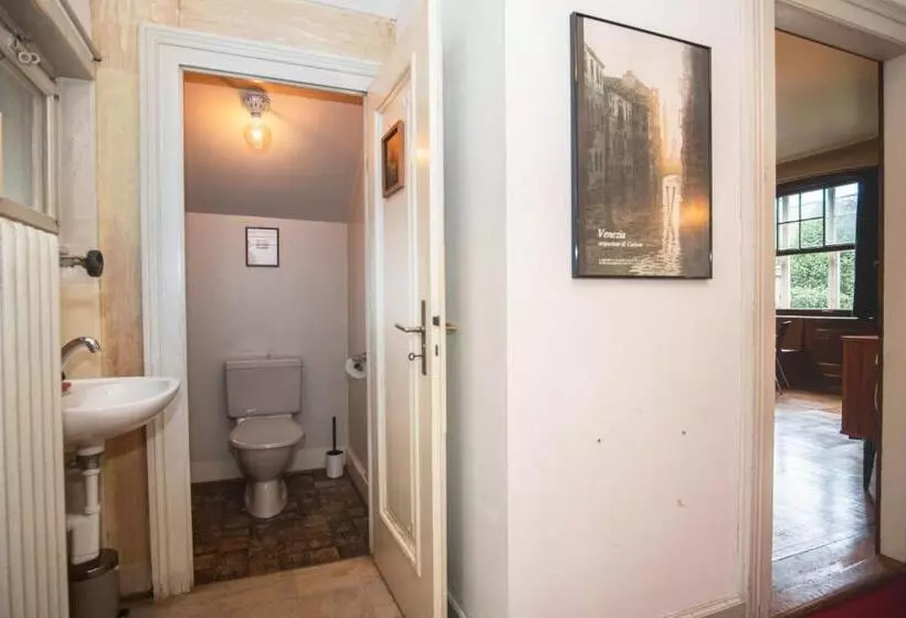 פנסיון Two Bedrooms In Villa In The Heart Of Basel