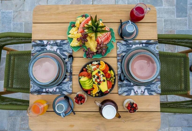 Tabebuia Spa And Safari Resort