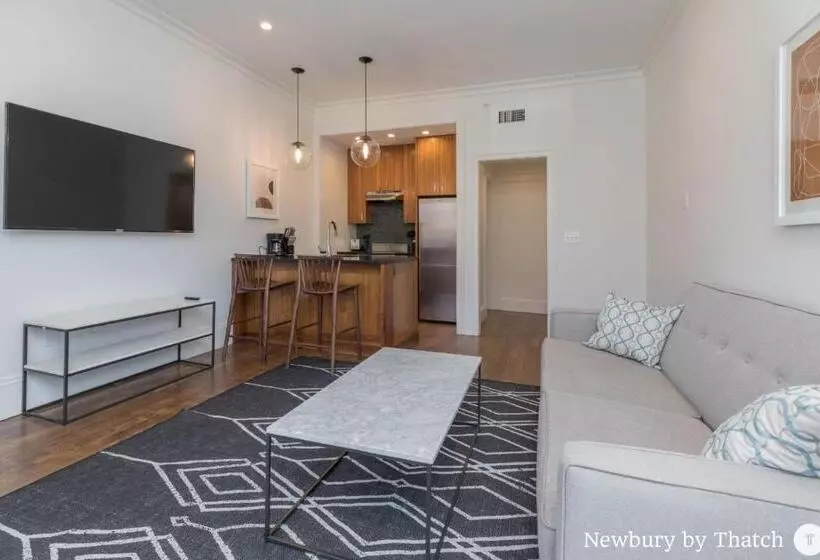 304 Newbury Street By Thatch