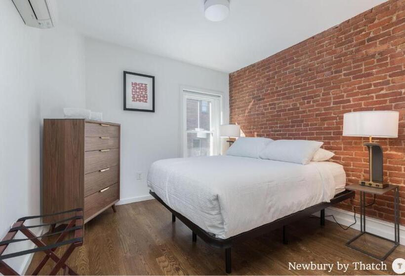 304 Newbury Street By Thatch