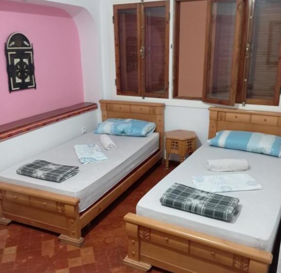 ユースホステル Kayezer