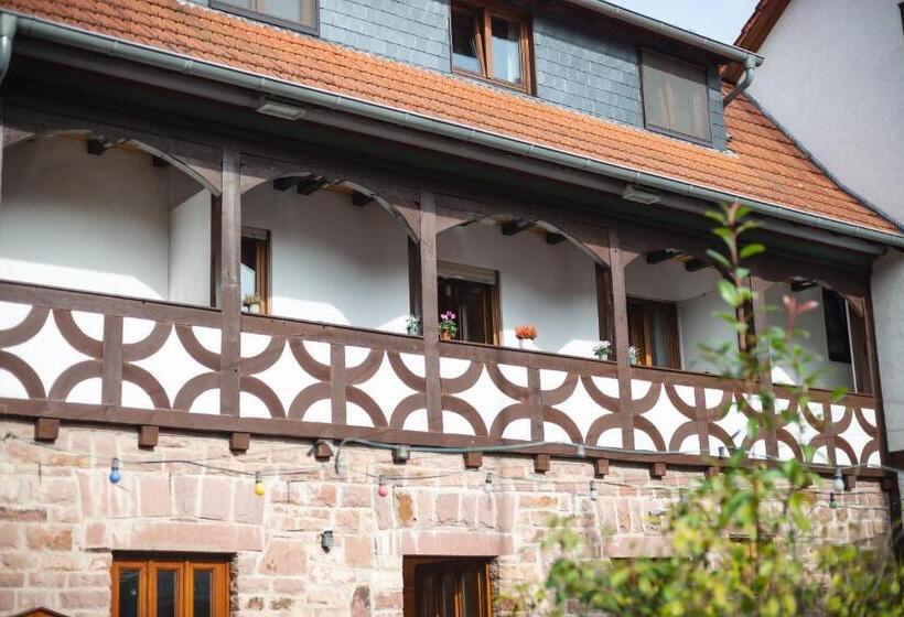 호스텔 Landgasthof Zum Hirsch