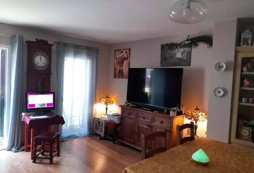 تختخواب و صبحانه Private Room Romantic Area