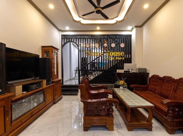 تختخواب و صبحانه Simon House Hoi An