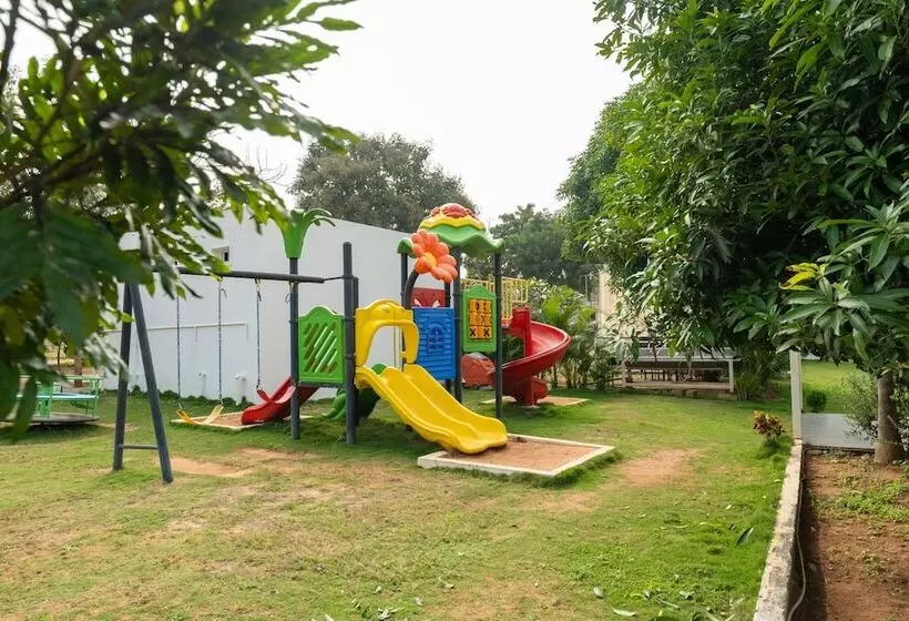 Csr Landmark Resorts