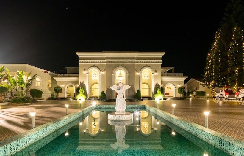 Csr Landmark Resorts