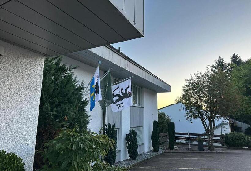 „gg“ Games Garni Hotel Säntis