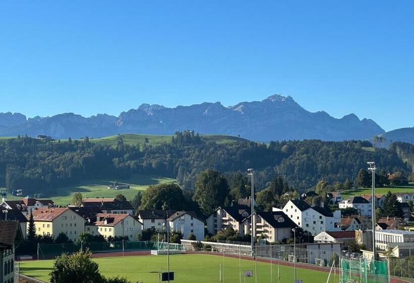 „gg“ Games Garni Hotel Säntis