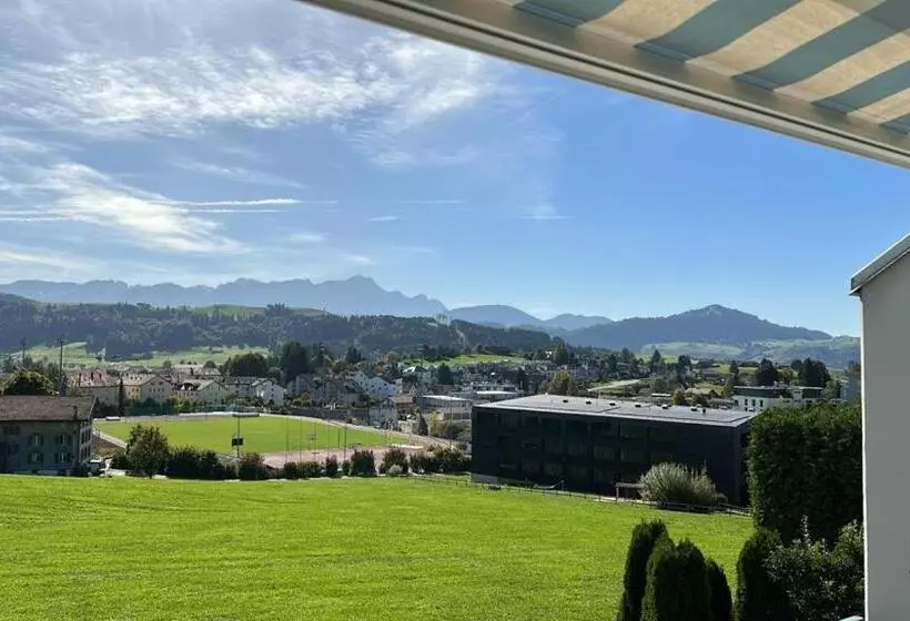 „gg“ Games Garni Hotel Säntis