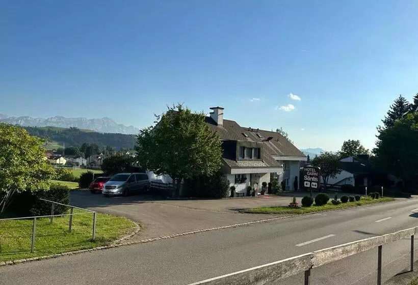 „gg“ Games Garni Hotel Säntis