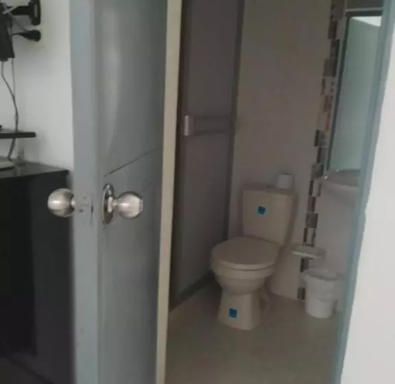 ホテル Guataqui Puerto Principal
