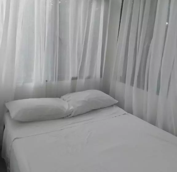 ホテル Guataqui Puerto Principal