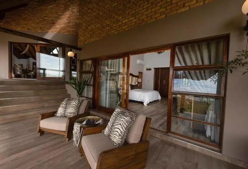ホテル Kingfisher Villa In Mabula Game Reserve