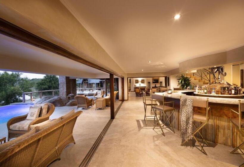 فندق Kingfisher Villa In Mabula Game Reserve
