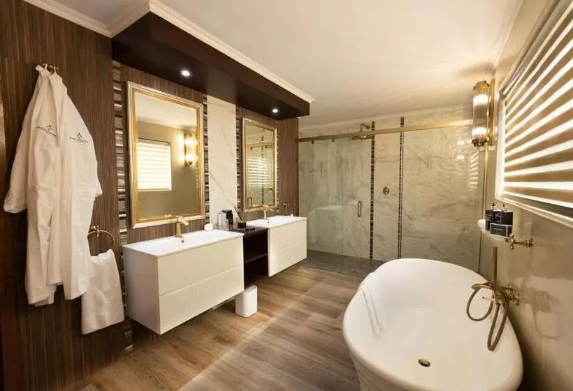 ホテル Kingfisher Villa In Mabula Game Reserve