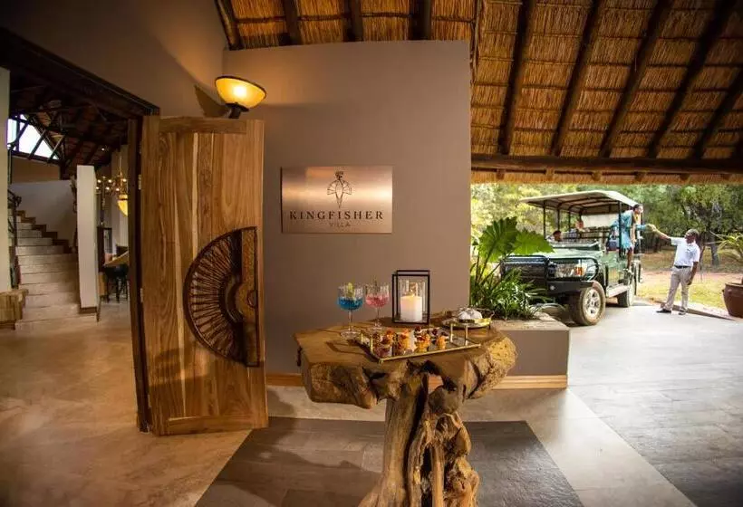 ホテル Kingfisher Villa In Mabula Game Reserve