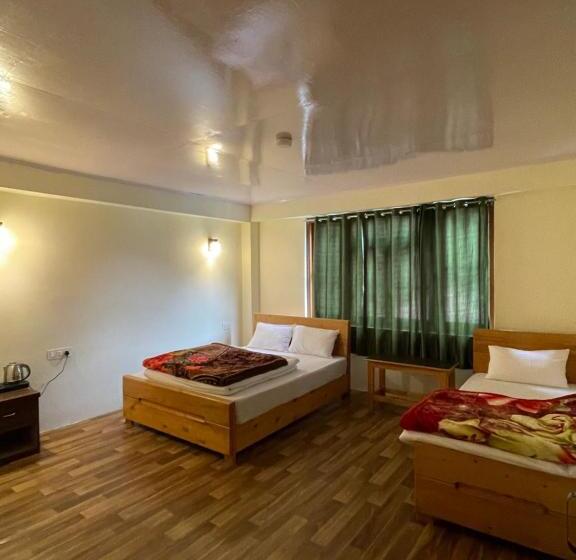 Otel Magdalene Residency