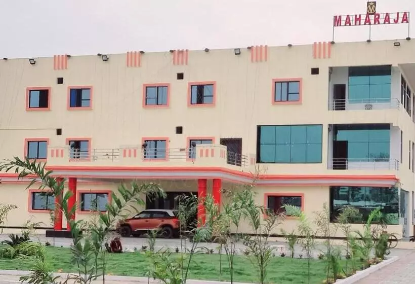 ホテル Maharaja Resort & Guest House