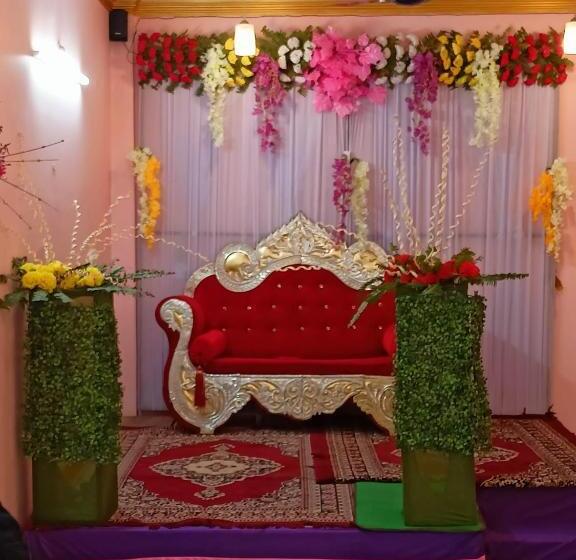 בית מלון כפרי Neelam Palace