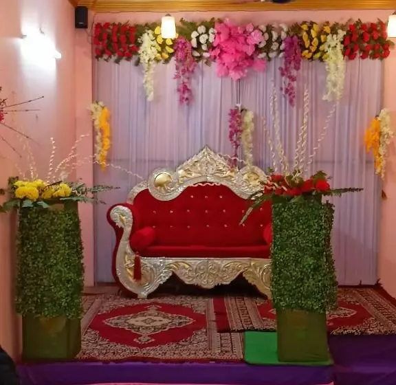 ホテル Neelam Palace