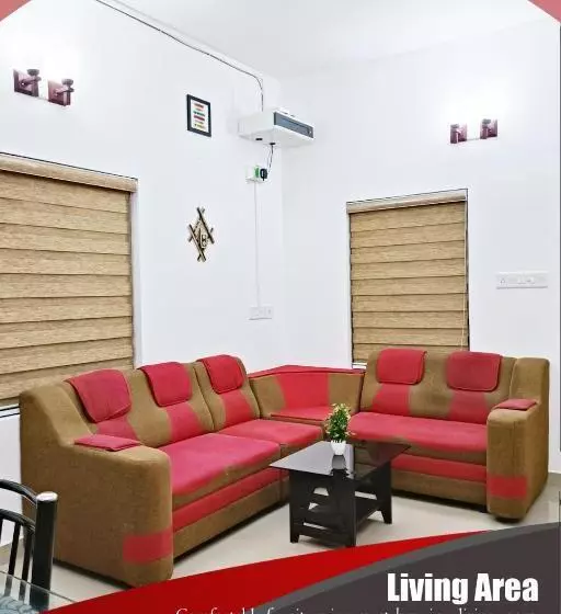 ホテル Poonkavanam Villa
