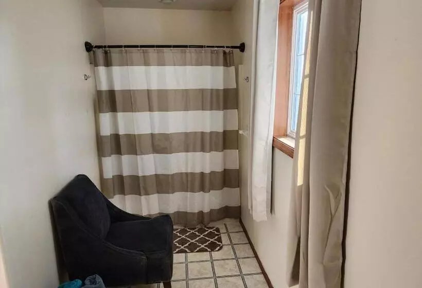 Majatalo A Wine Country Home In Yamhill County