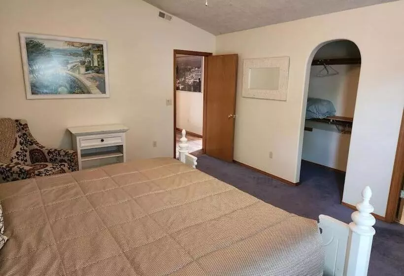 Majatalo A Wine Country Home In Yamhill County