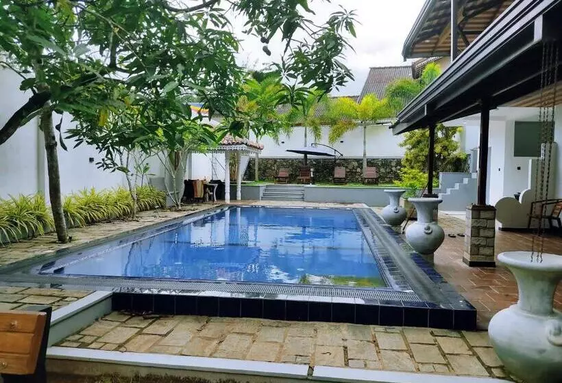 ペンション Arch House Ahangama