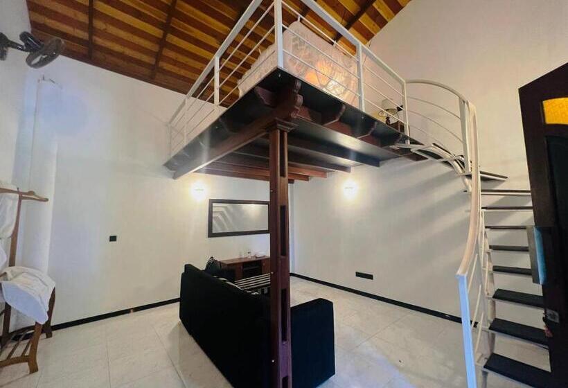 펜션 Arch House Ahangama