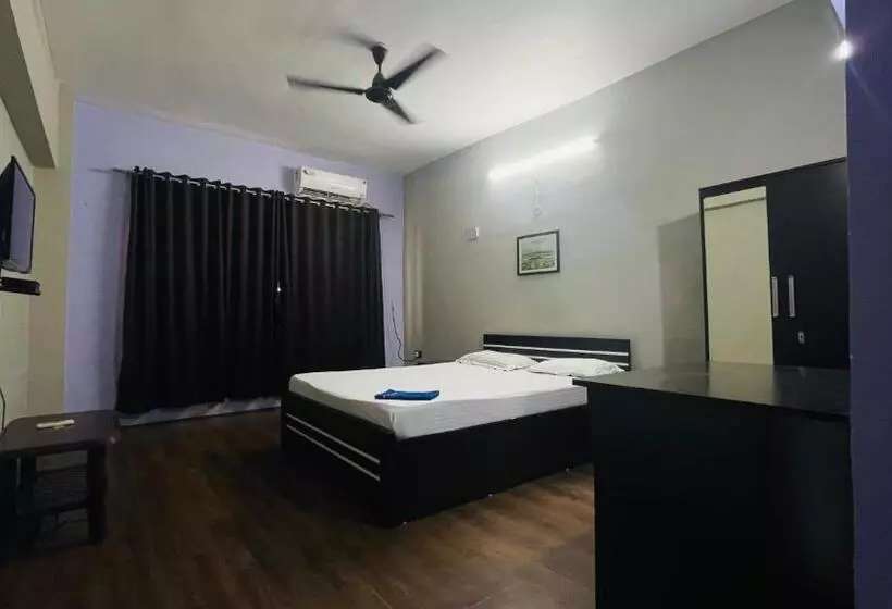 ペンション Ashirwad Hillview Guest House